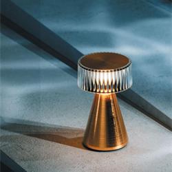 灯饰设计:NEOZ 2024年无绳灯具台灯设计素材图片