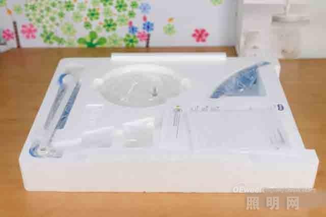 明基护眼灯评测：无蓝光的学生用灯